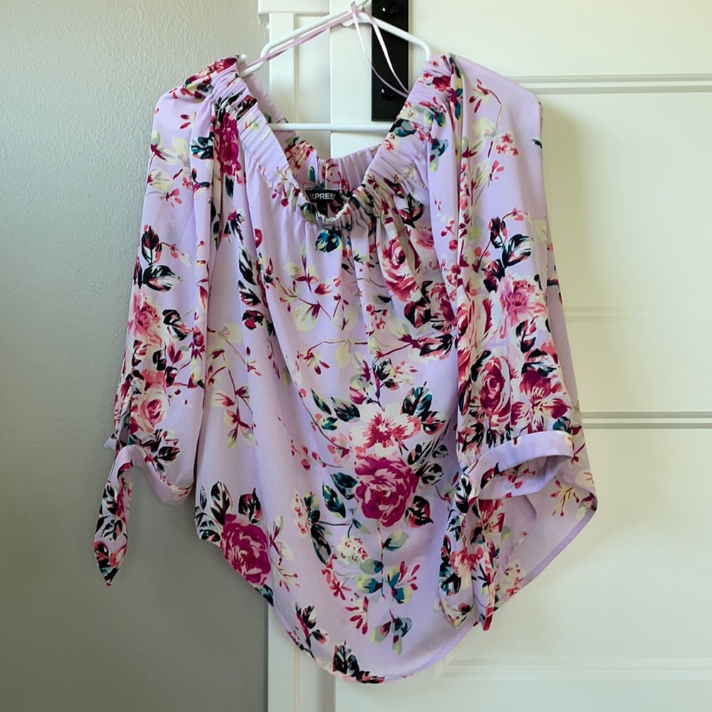 Express off the shoulder